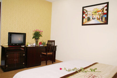 New Hotel 3 Ханой Экстерьер фото